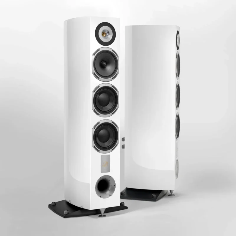 Triangle Magellan 40th Anniversary Cello - Space White